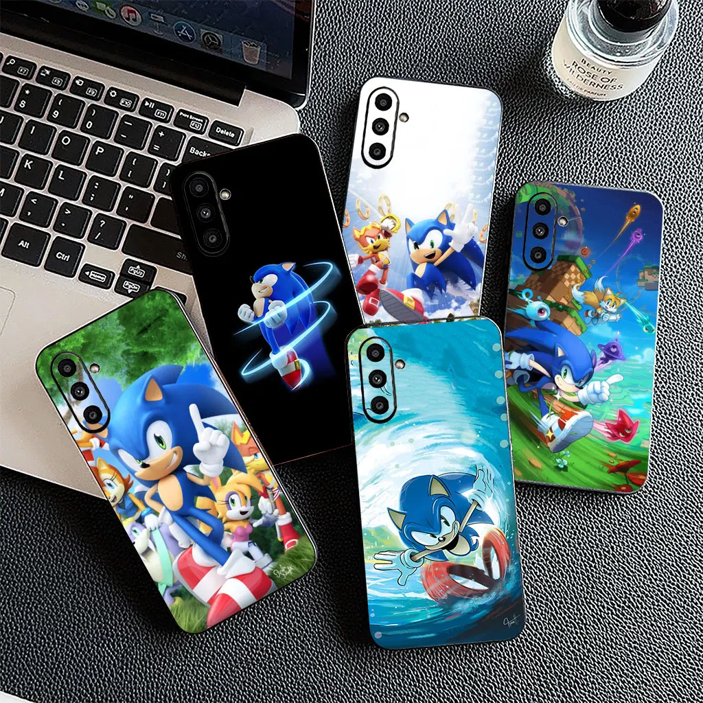 Sonic Hedgehog Flexible Phone Cover - Vibrant Design & Durable Protection