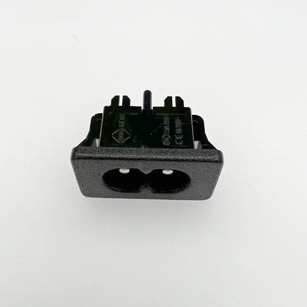 

5Pcs AC250V 2.5A IEC320 C8 Male 2 Pins Black Power Inlet Socket Panel Embedded