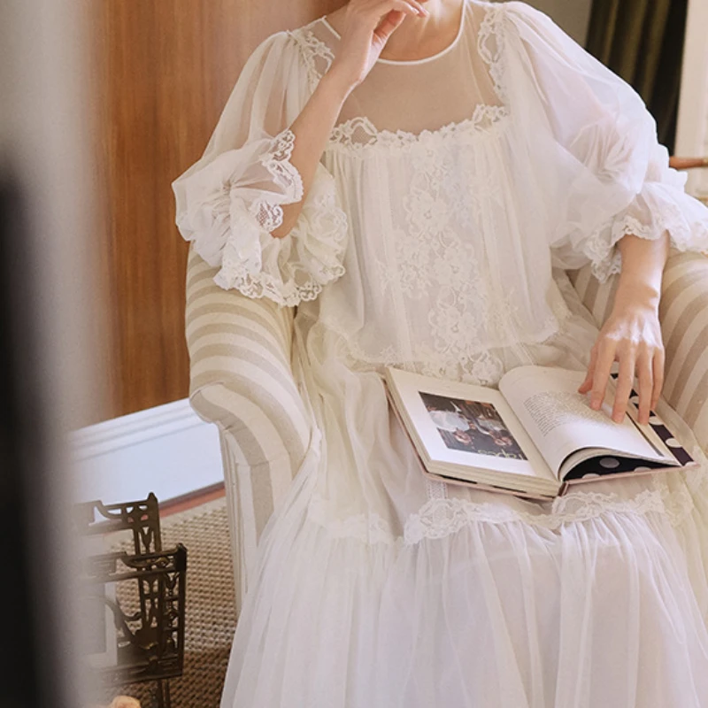 فستان نوم نسائي كلاسيكي من الدانتيل ، فستان نوم برقبة مستديرة ، فستان ليلي طويل أبيض غير رسمي ، ملابس نوم للأميرة ، الربيع ، الصيف