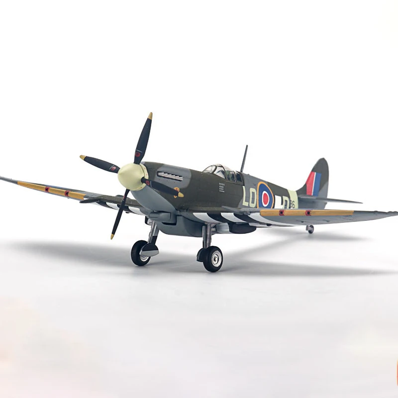 

Diecast 1:72 Scale British Air Force Spitfire Alloy Aircraft Model CollectiAon Souvenir Display Ornaments