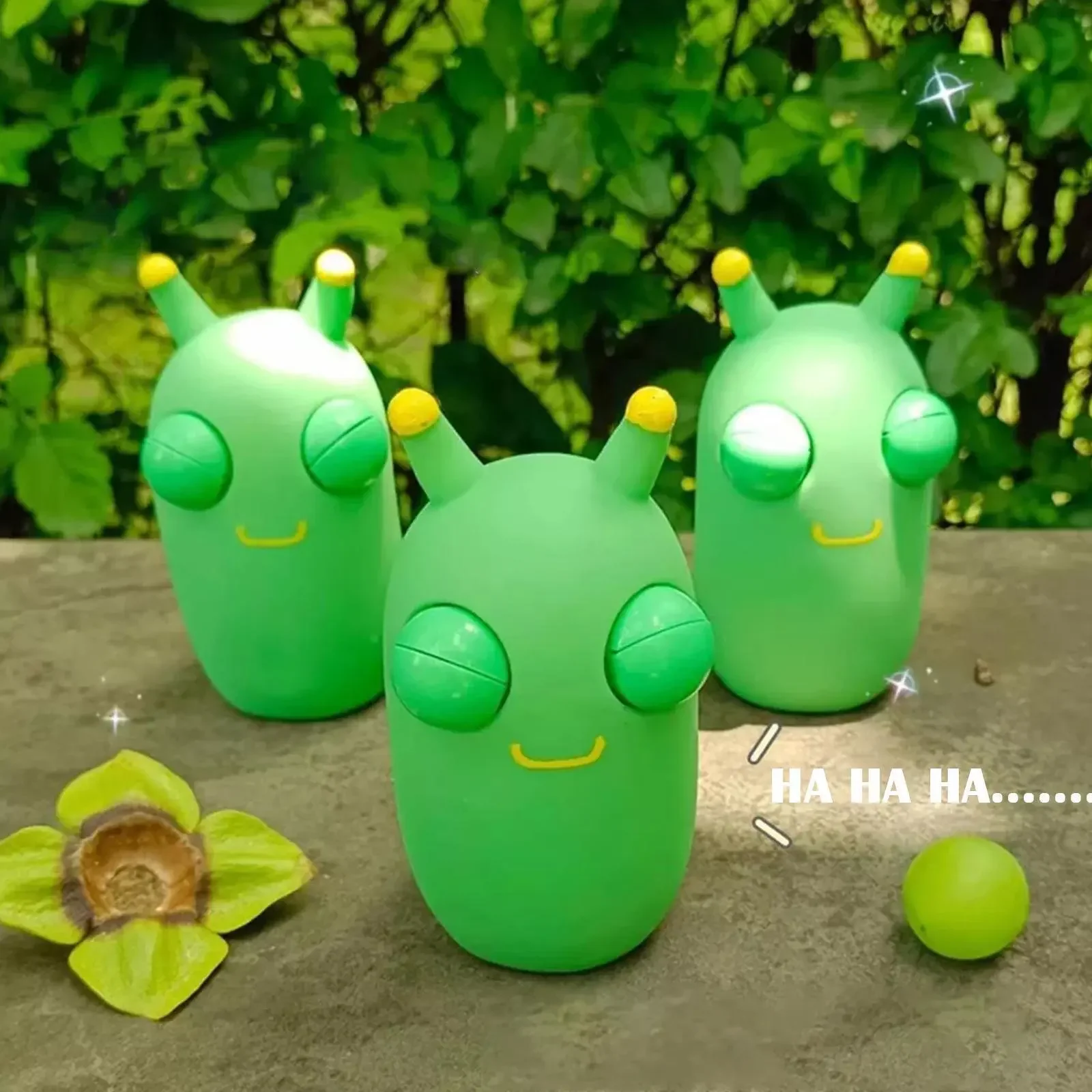 Funny Squeeze Toy Green Eye Caterpillar Pinch Toys Adult Kids Stress Relief Toy Creative Decompression Toy 3