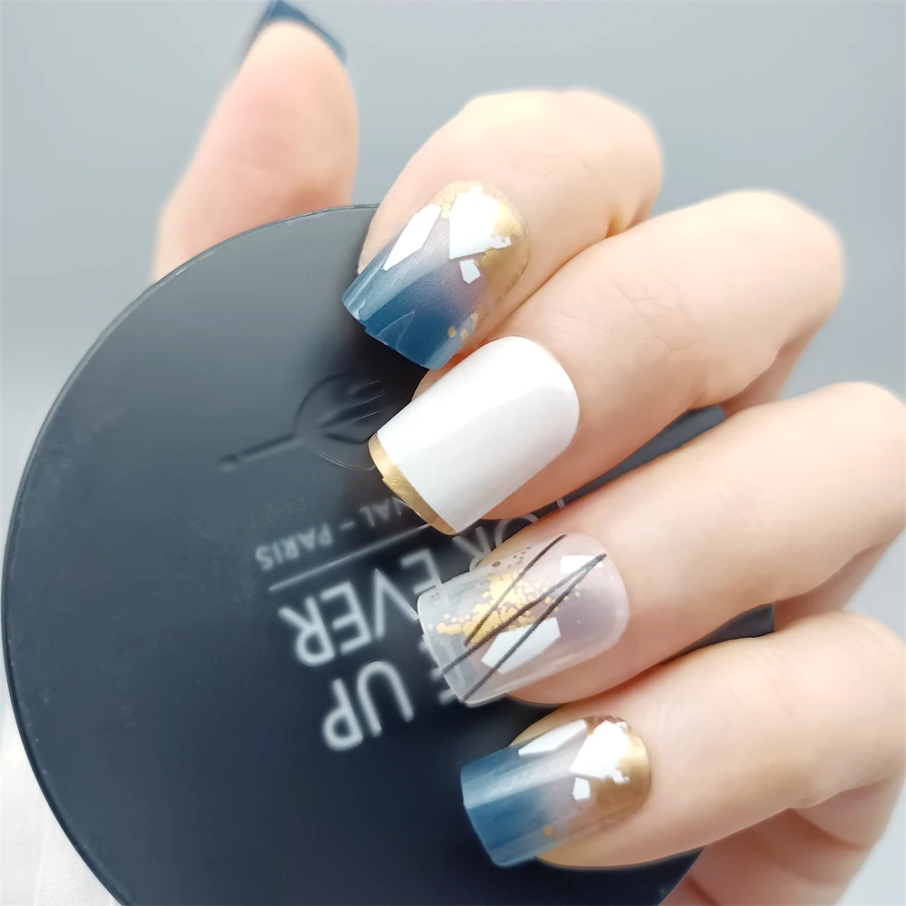 ネイルチップとモダンなマニキュアセット オリジナル 透明 青 偽の正方形 ファッショナブル 24個 付け爪 Aliexpress