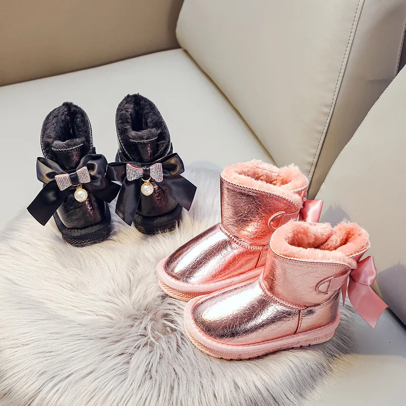 

Winter Children's Snow Boots Girls Crystal Bow Tie Thermal Shoes Outdoor Waterproof Platform Boots for Kids Princess Shoes