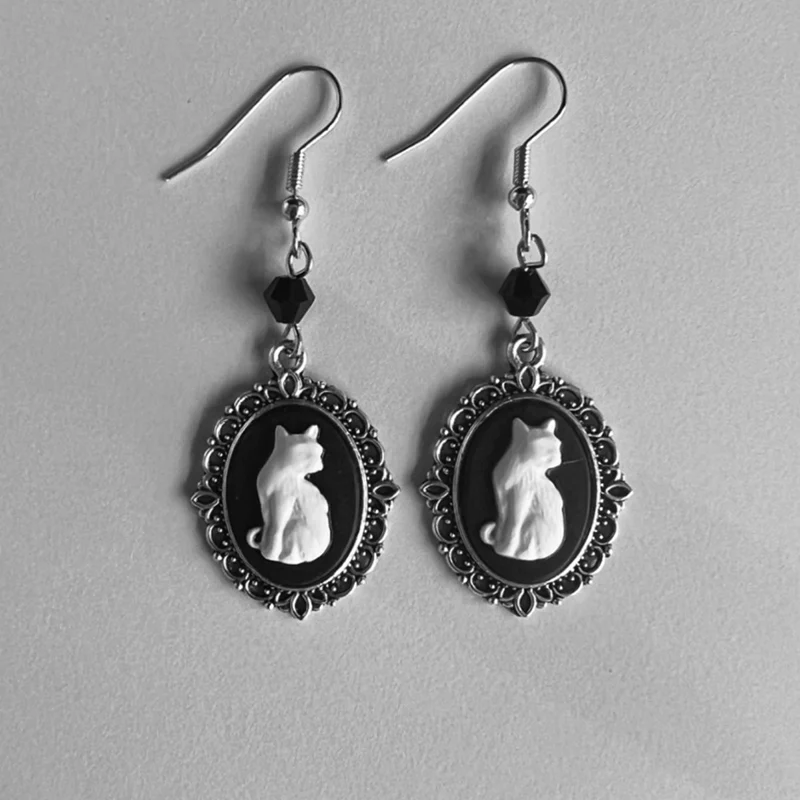 Vintage Cat Earrings