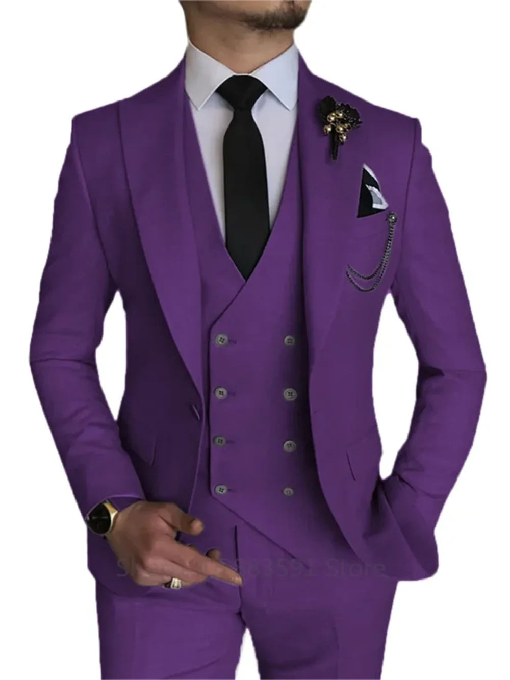 Men's slim fit 3-piece suit in professional business style.