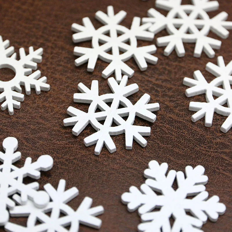 (50 Pieces) 35mm Christmas Tree Pendant Family Party New Year Wedding Decoration White Mixed Shape Wooden Snowflake
