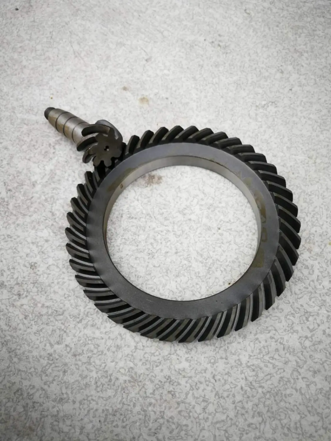 41201 3790 41201 4110 for hino lohan 500 ratio 7 45 crown wheel and pinion gear bevel gear set Olive Shaker Harvester  Connect Rod Bevel Helical Pinion Gear Hooker Eccentric Cam Shaft Scuotitore Vareador Sc800 Sc105