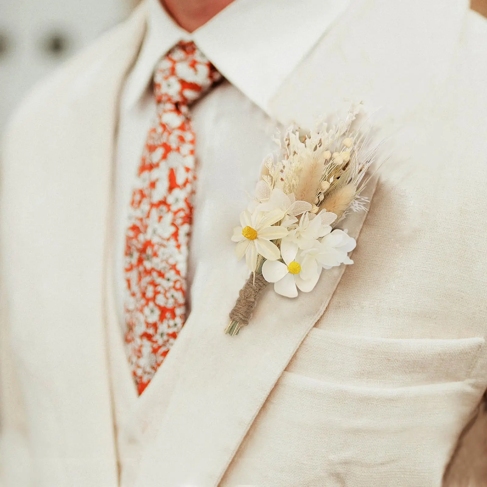 

Dried Flower Boutonnieres for Men - Mini Pampas Dried Flowers Bouquet with Pin Boho Wedding Decoration Bridesmaid Flower Gift