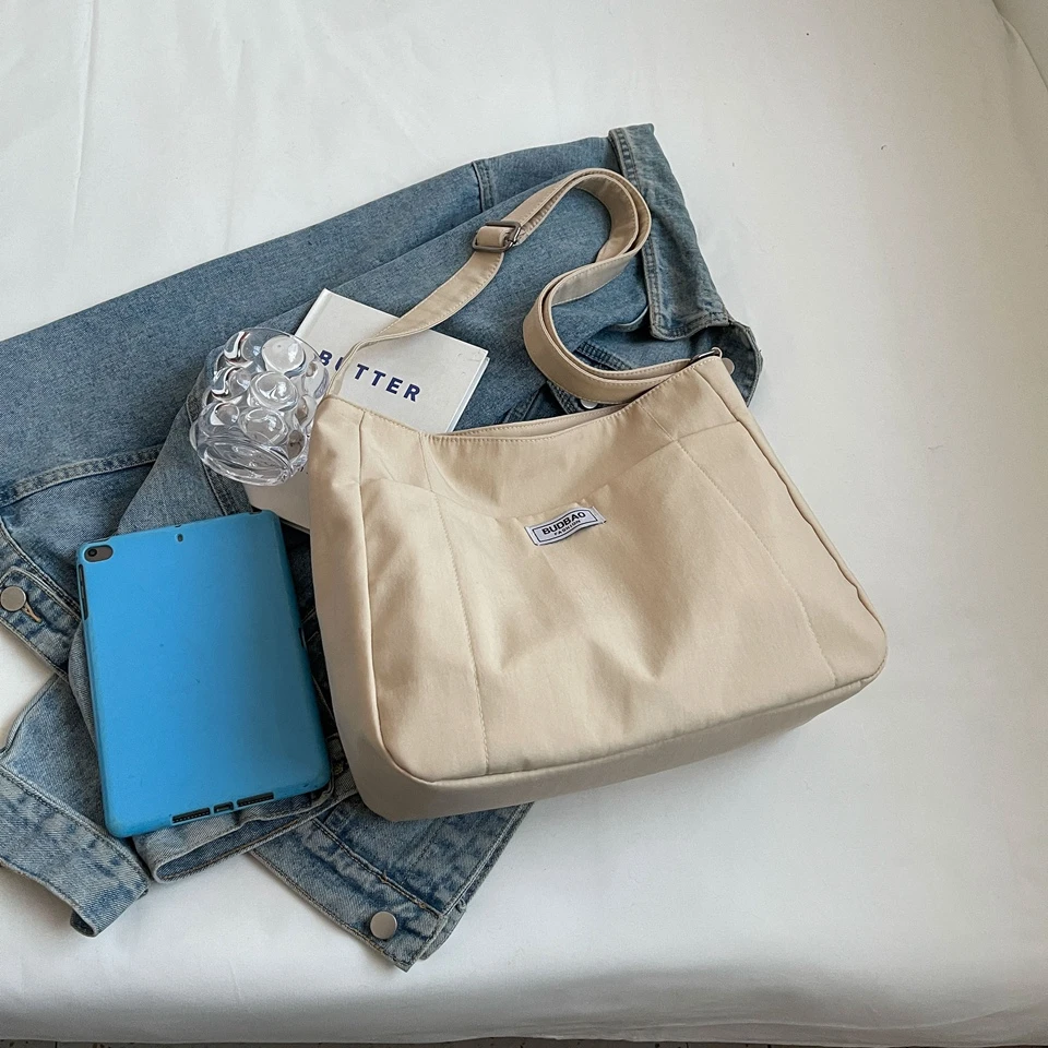 New Canvas Shoulder Bag High Quality Fashion Women's Business Travel Student Korean Edition Simple Commuting Zipper Underarm Bag