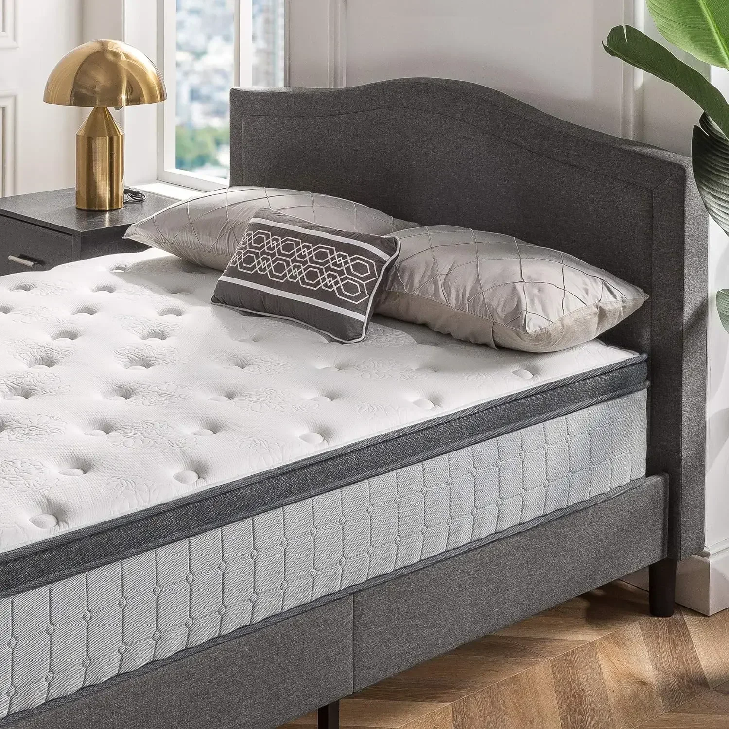 ZINUS 12 Inch Comfort Support Cooling Gel Hybrid Mattress, Queen, Euro Top Innerspring Mattress, Motion Isolating Pocket Springs 2