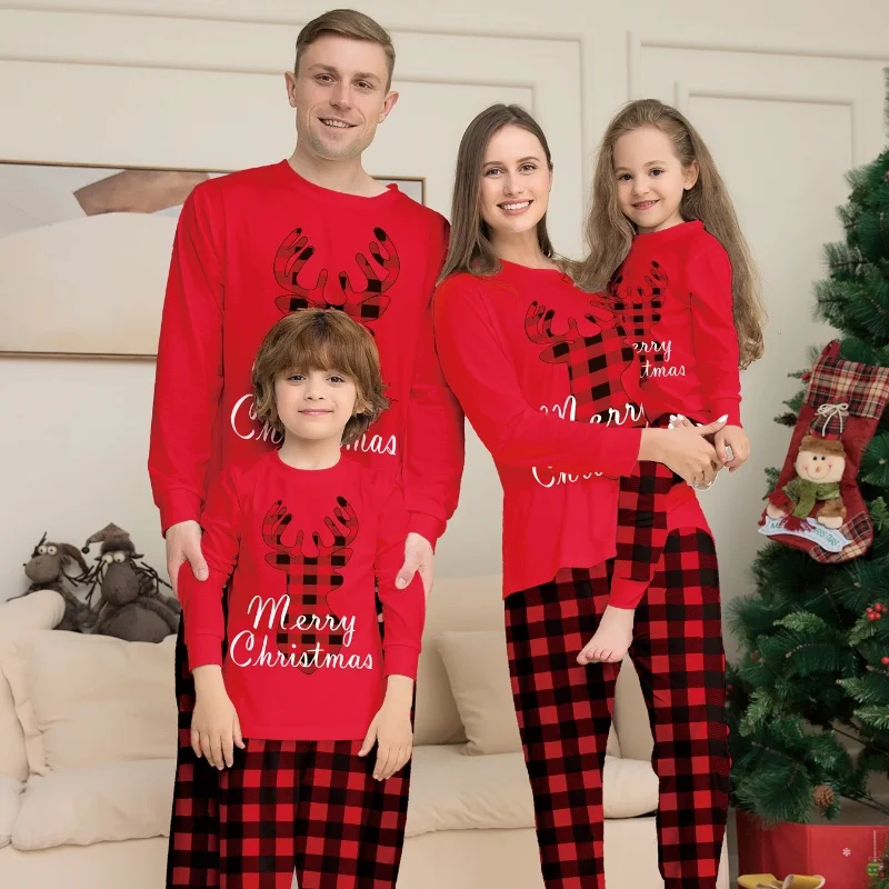 thumbnail image 2 of Conjunto de pijamas navideños con estampado de cuadros de cervatillo, conjunto a juego para madre, padre e hijos, traje suave y bonito de 2 piezas, ropa de dormir, aspecto familiar navideño, 2 of 5