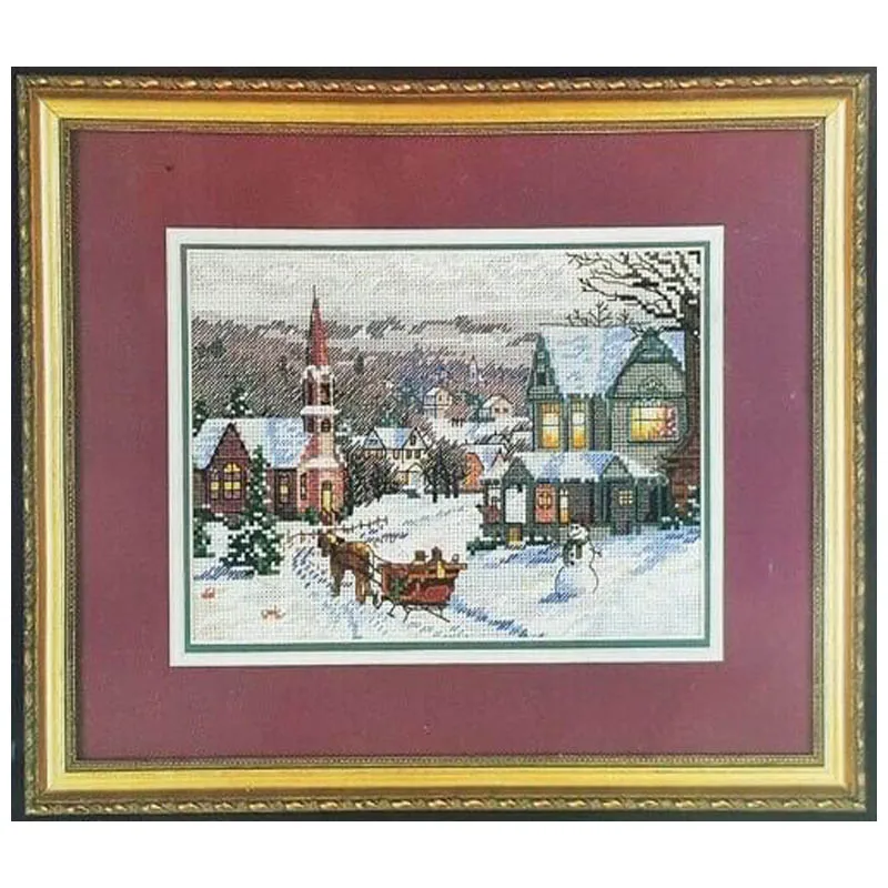High Quality Gold Series Counted Beautiful Cross Stitch Kits Embroidered Home Decoration Sled Journey，Winter Cabin Dim 08562