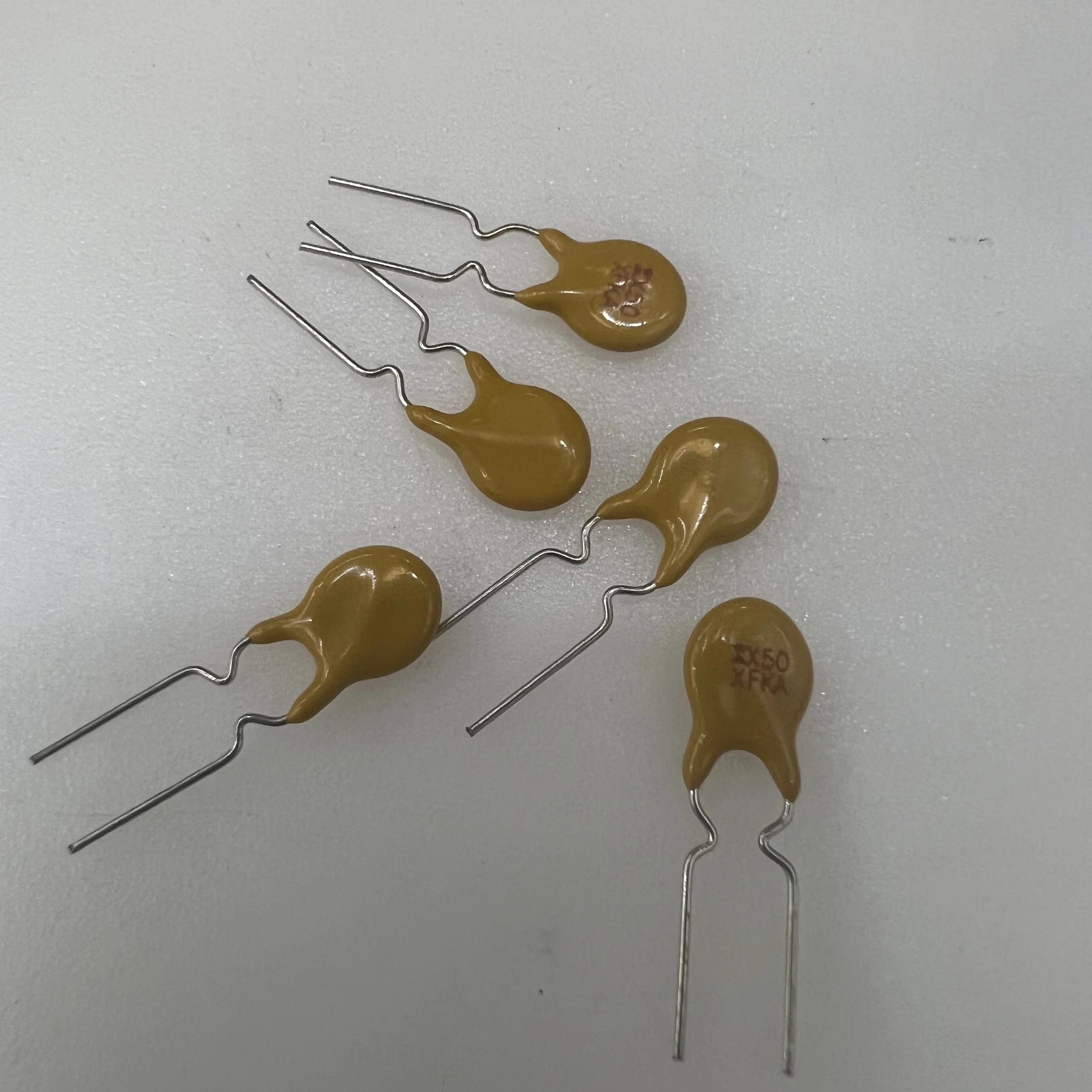 Polymeric PTC Resettable Fuse 72V 500 mA Ih Through Hole Radial, Disc RXEF050