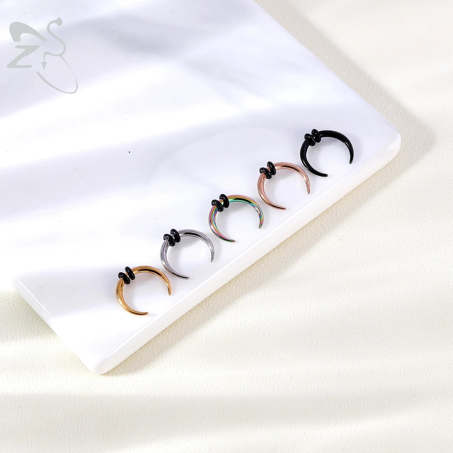 Nose Rings ZS C Shape alo Horn Nose Piercing Stainless Steel Pincher Septum Ring Punk Rock Stretcher Expander 8/10/11/12mm 1PC 2G/4G/6G