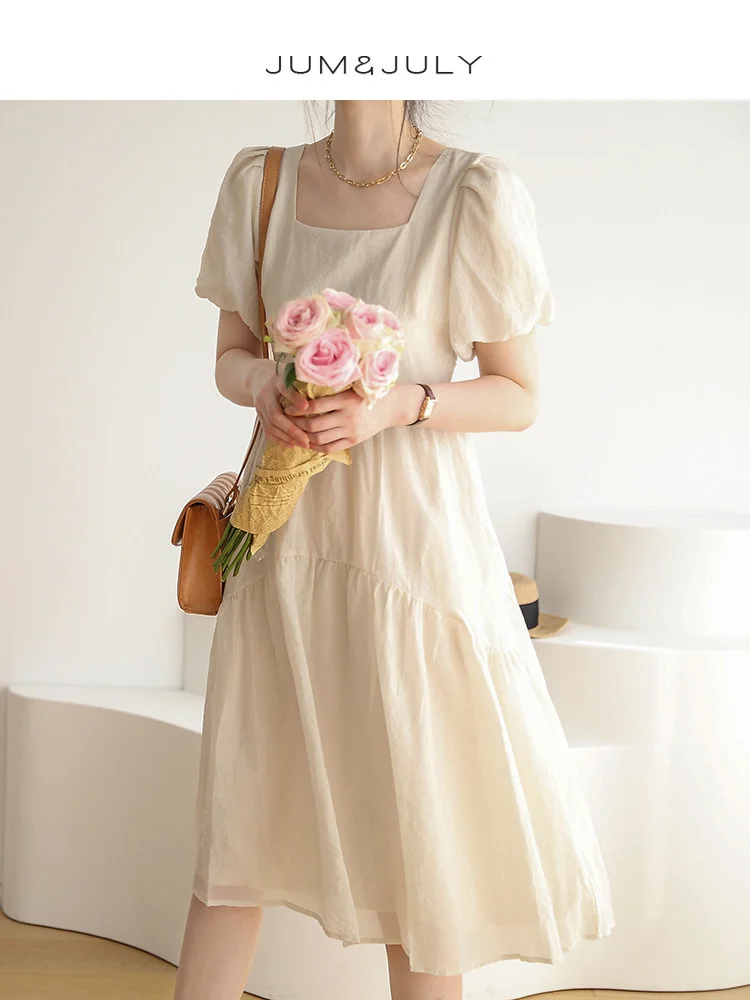 

2023 New French Style Dress for Women's First Love in Summer Small Man Design Sense Small and Slim Skirt