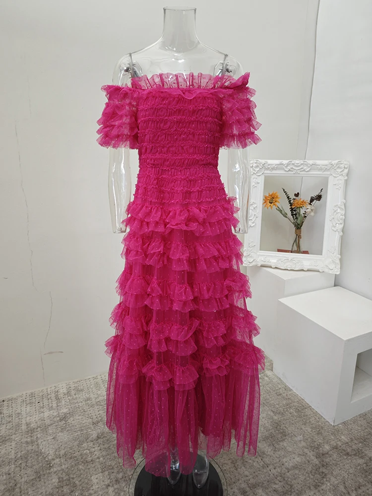 فستان أنيق مائل الرقبة عالية الخصر