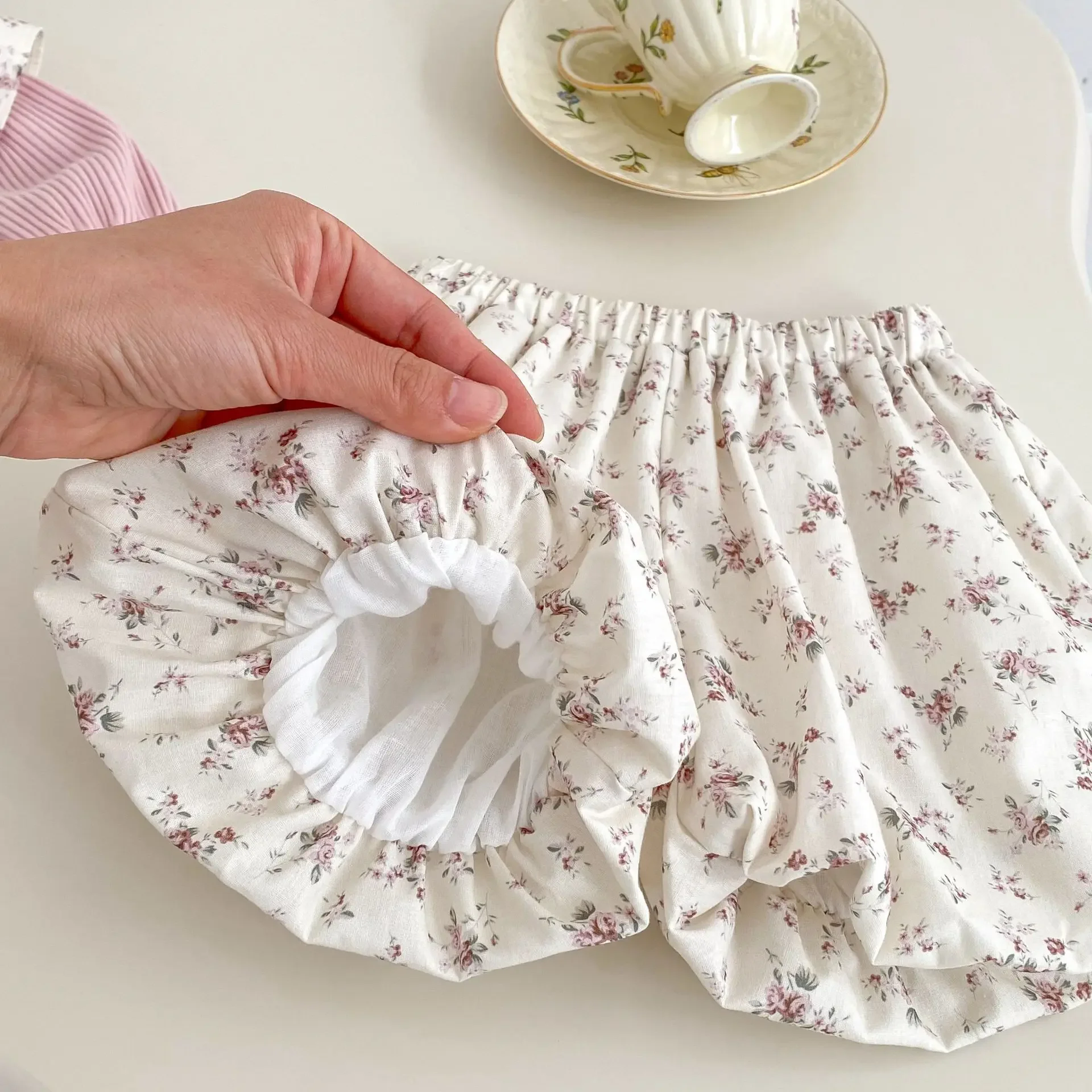 Cotton Baby Girl Summer Set Ruffled Collar Sleeveless Top Bloomers