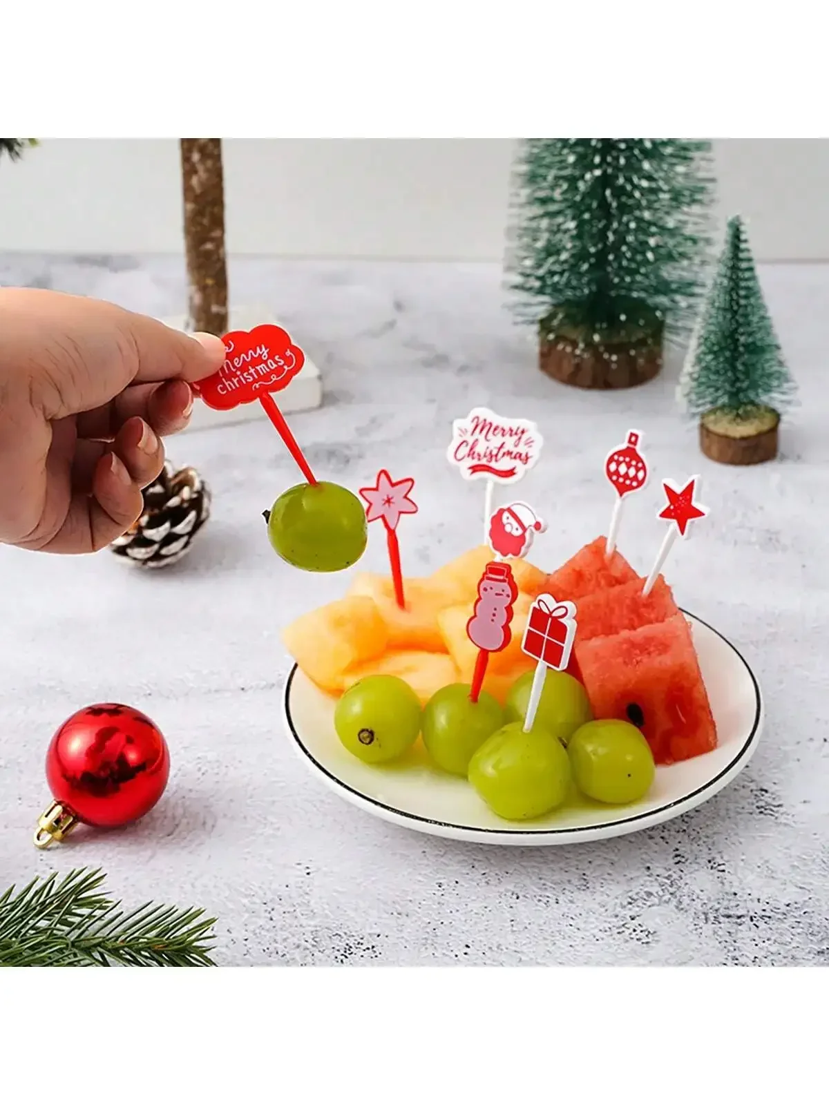 8PC-SMerry Christmas Animal Fruit Fork Food Grade Mini Cartoon  Cake Fruit Toothpick Bento Lunch Bento Party Decoration