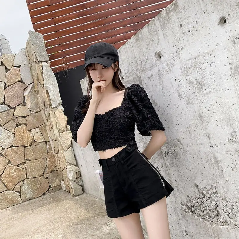 Short Pants for Woman To Wear Jeans Denim Women's Shorts Work White Office High Waist Cotton Korean Style Offer Free Shipping XL