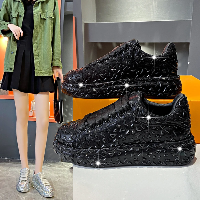 

Spring Fashion Luxury Rhinestone Vulcanized Shoes New Platform Women's Sneakers Lace Up Outdoor Female Walking Shoes 2024