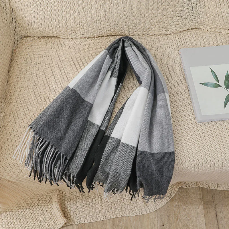 Рисунок 3 - Корейский вязаный полосатый шарф