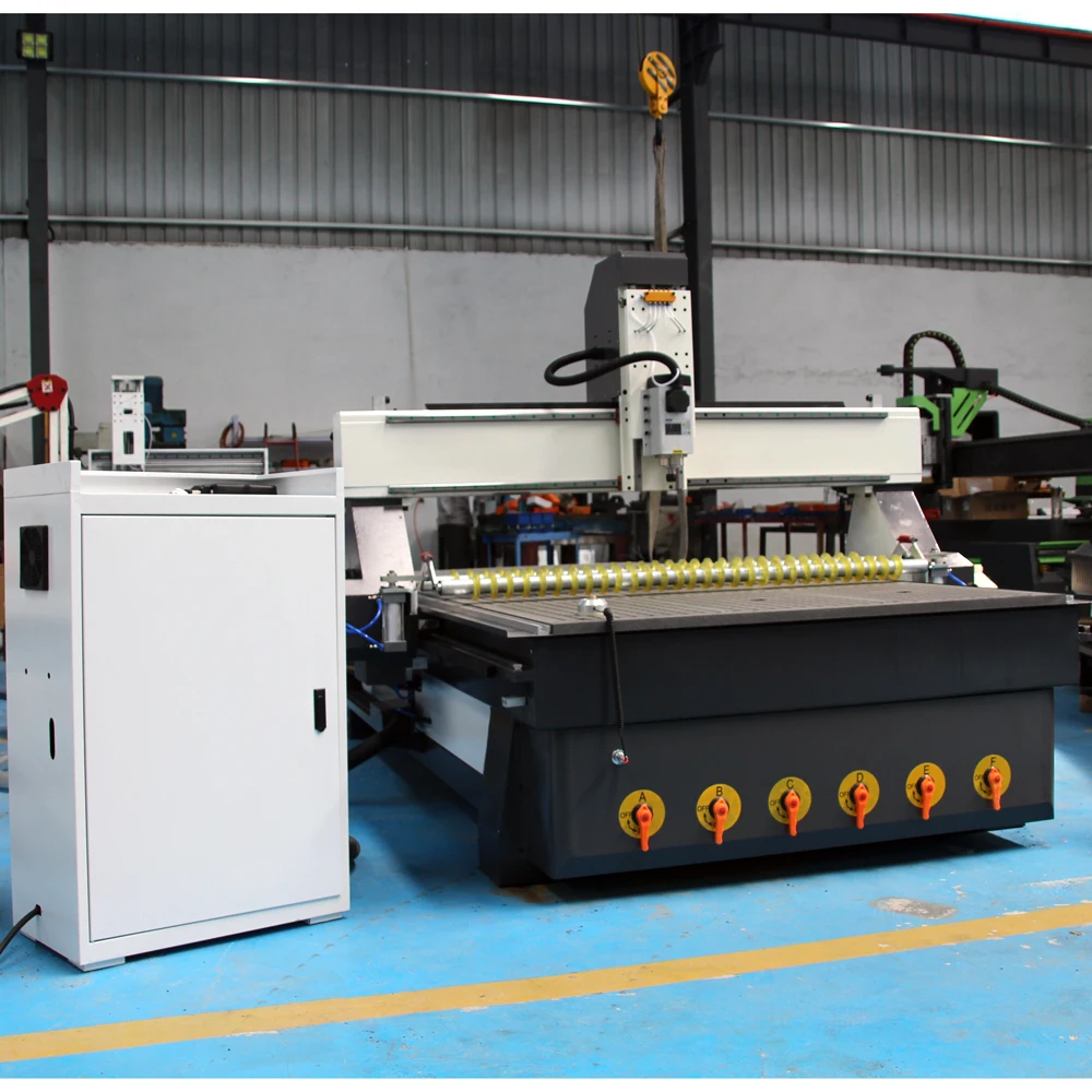 1325 CNC 라우터 (압력 롤러 및 진공 흡착 테이블 포함)