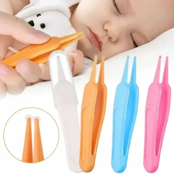 Baby Nose Cleaner Tweezers - Safe Plastic Nasal Cleaning Forceps for Infants & Toddlers - Essential Baby Care Tool for Gentle Nose Cleaning