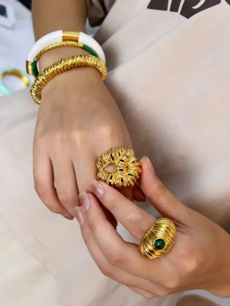 

Винтажные латунные массивные скрученные кольца, Женские Ювелирные изделия в стиле панк, дизайнерский клубный коктейль, в стиле бохо, Япония, корейский, Испания, средневековая преувеличенная