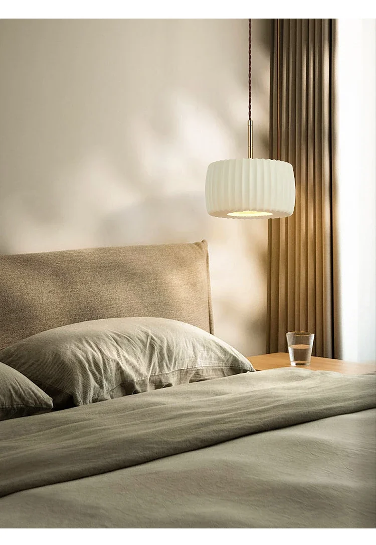 Description Picture 4 of itemNordic Minimalist Chandelier Dining Table Lighting Lamp Bar Island New Creative Original Design French Style Recommend Led Light