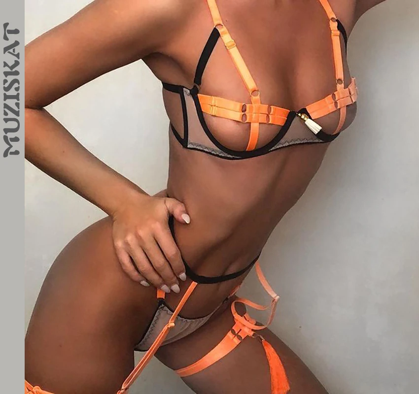 

5 Pieces Lingerie Sexy Women's Mesh See Through Thong and Bra Sexy Hollow Out Lingerie Set with Garters Transparent Underwear