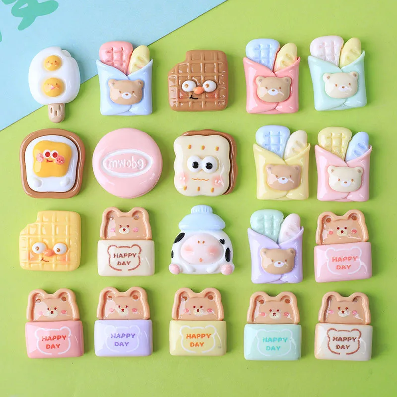 

100 Mini Cartoon Breakfast Toast Bread Cookies Resin Simulation Food For Dollhouse Miniature Kids Home Decoration Accessories