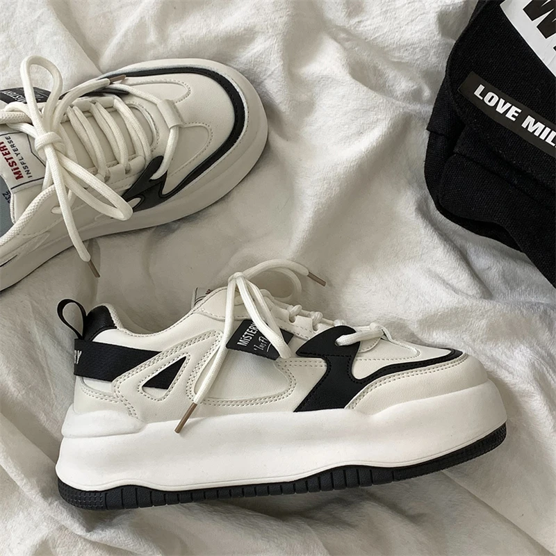 

2023 Woman Vulcanized Shoes Chunky Sports Sneakers Female Brand Lace Up Spring Autumn Platform Flats Sneakers