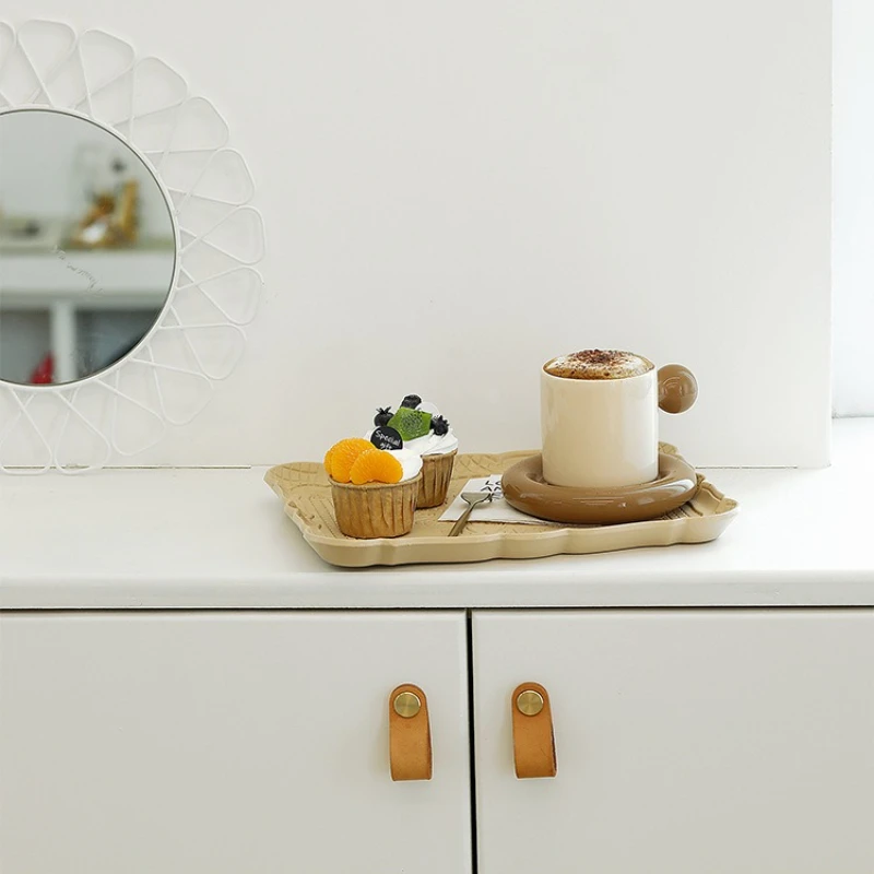 Wooden Retro Style Plate for Tea Break and Cold Meals