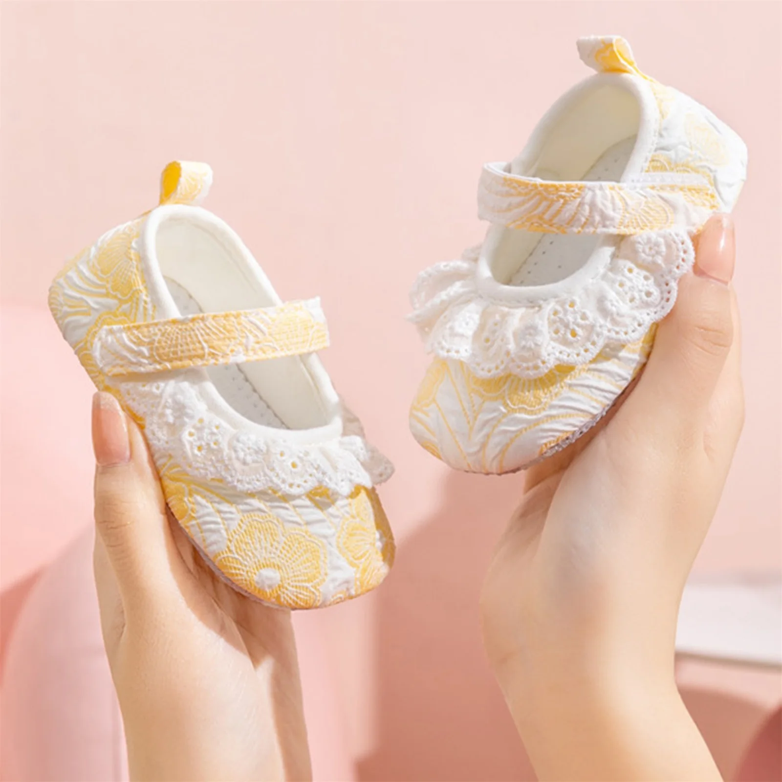 Ruffle Lace Baby Girls Shoes Moccasins Crib Shoes Princess Flower Lace Trim Non-slip Bottom First Walker Toddler Footwear