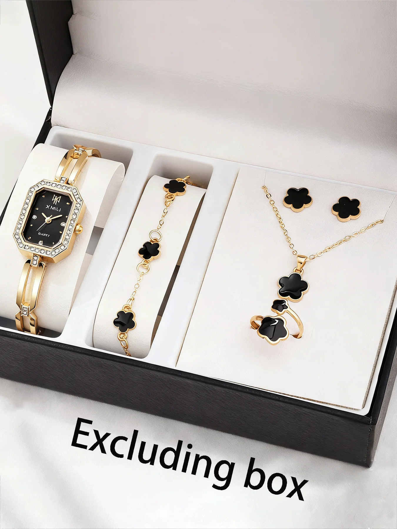 Exquisite temperament, versatile and high-end women's watch square bracelet watch set