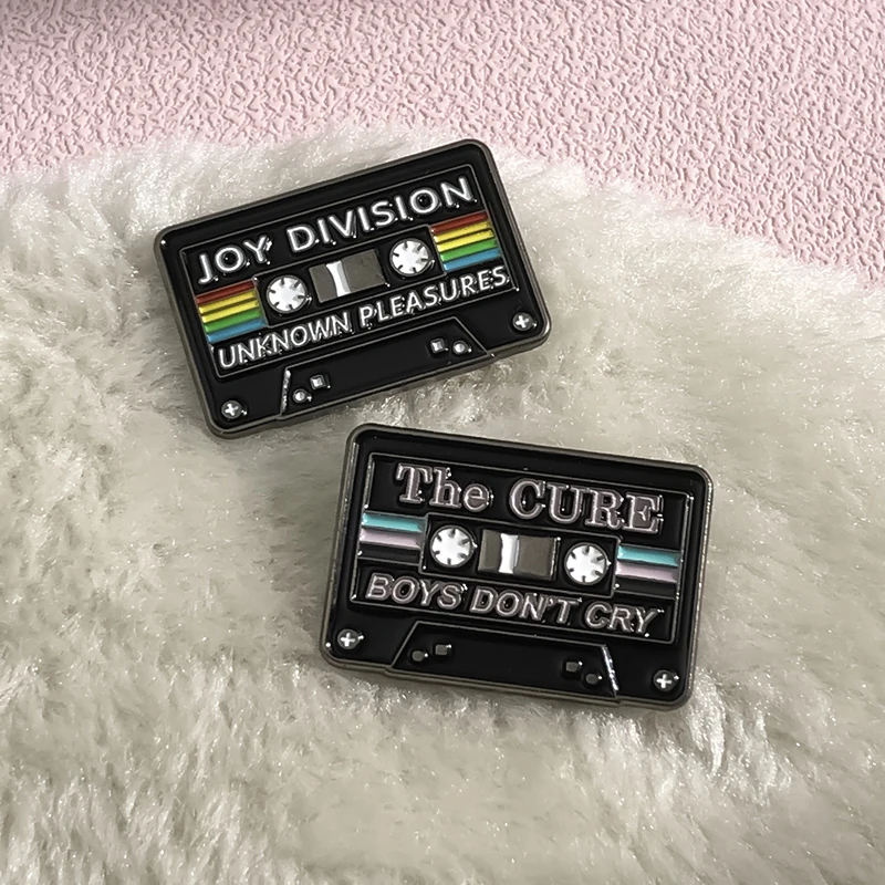 ピンバッジ　アクセサリー　ギター　R&R ロカビリー　PUNK 希少　激レア ピンバッジ アクセサリー ギター R&R ロカビリー PUNK 希少 激レア
