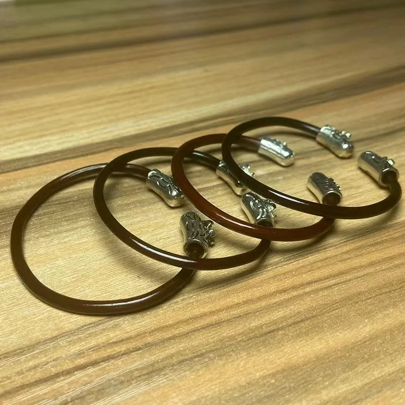 Tibetan Ancient Style Spatholobus Bracelet Image 4