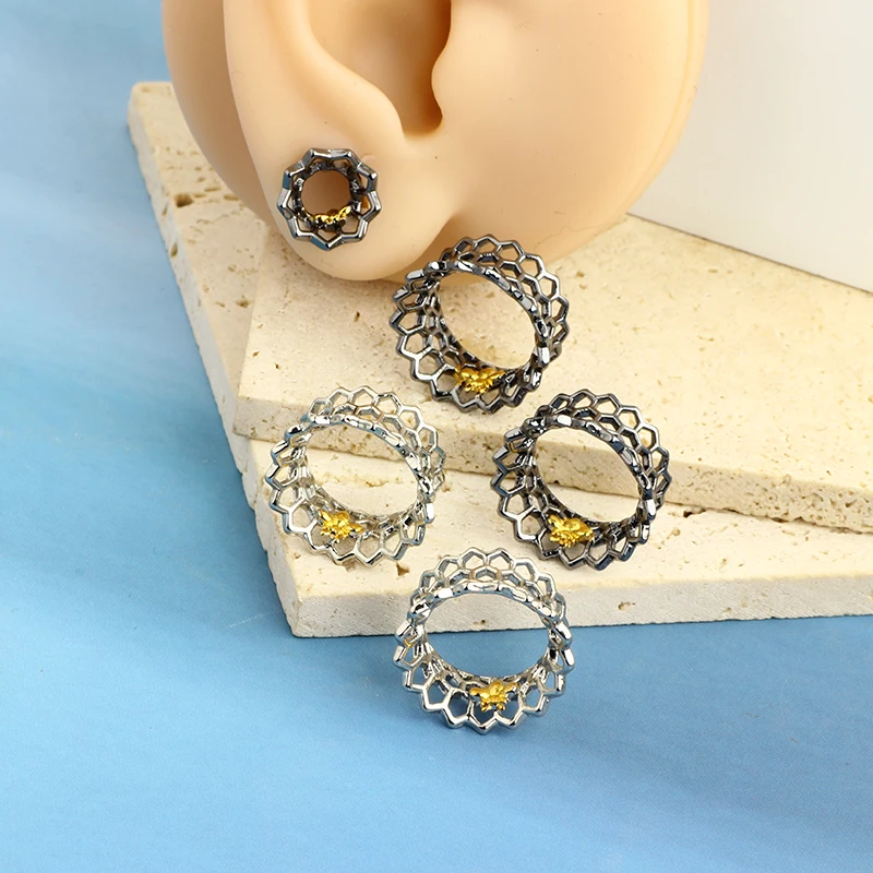 Fashion Copper Bee Hollow Ear Tunnels Gauges Expanders Plugs Earring Piercing Body Jewelry Stretchers Double Flare  2PCS