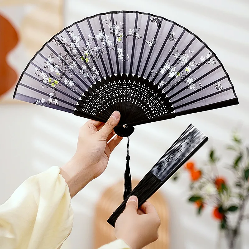 1Pc Chinese Retro Style Bamboo Folding Hand Fan folding fan hand fan silk fans with Tassel Silk Cloth Landscape Painting Traditional Art for Dancing Hanfu