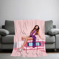 Singer E-Emilia Mernes Mp3 Music Blanket Skin friendly comfort warm soft plush blanket suitable sofa living room office bedroom 2