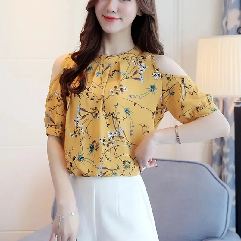 New Summer and Autumn Women's Chiffon Printed Off-shoulder Short-sleeved Shirt Fashionable and Elegant Crew Neck Office Blouse