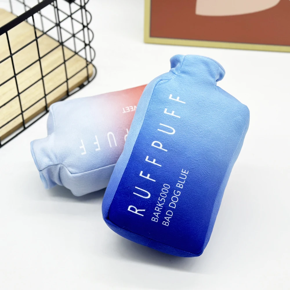 20cm Squeaky pet plush water bottle for pet lovers Easy to use toy cute easy to use gift