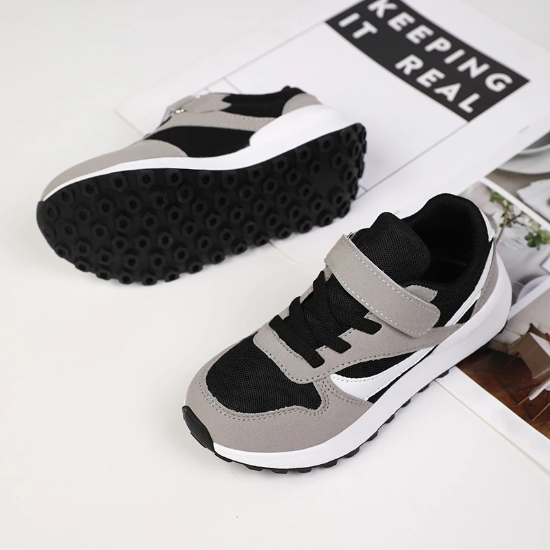 Kids' Light-Up Athletic Sneakers - Fashionable Outdoor Casual Shoes
