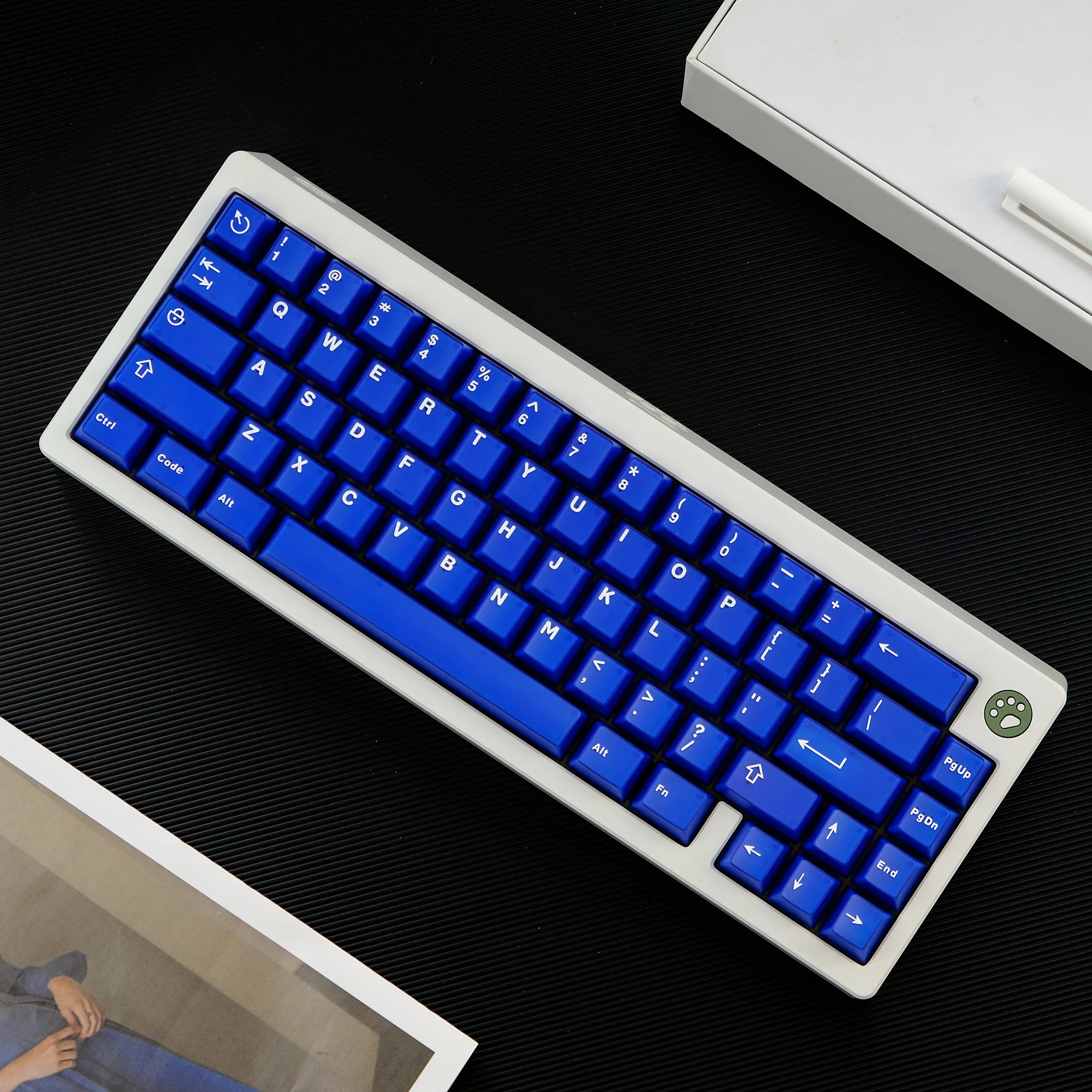 Aifei Neon Light Klein Blue Pyga Keycaps Abs Double Shot Key Caps Perfil de Cereja Keycap Semi Translúcido Conjunto 121 Chaves - Imagem 3