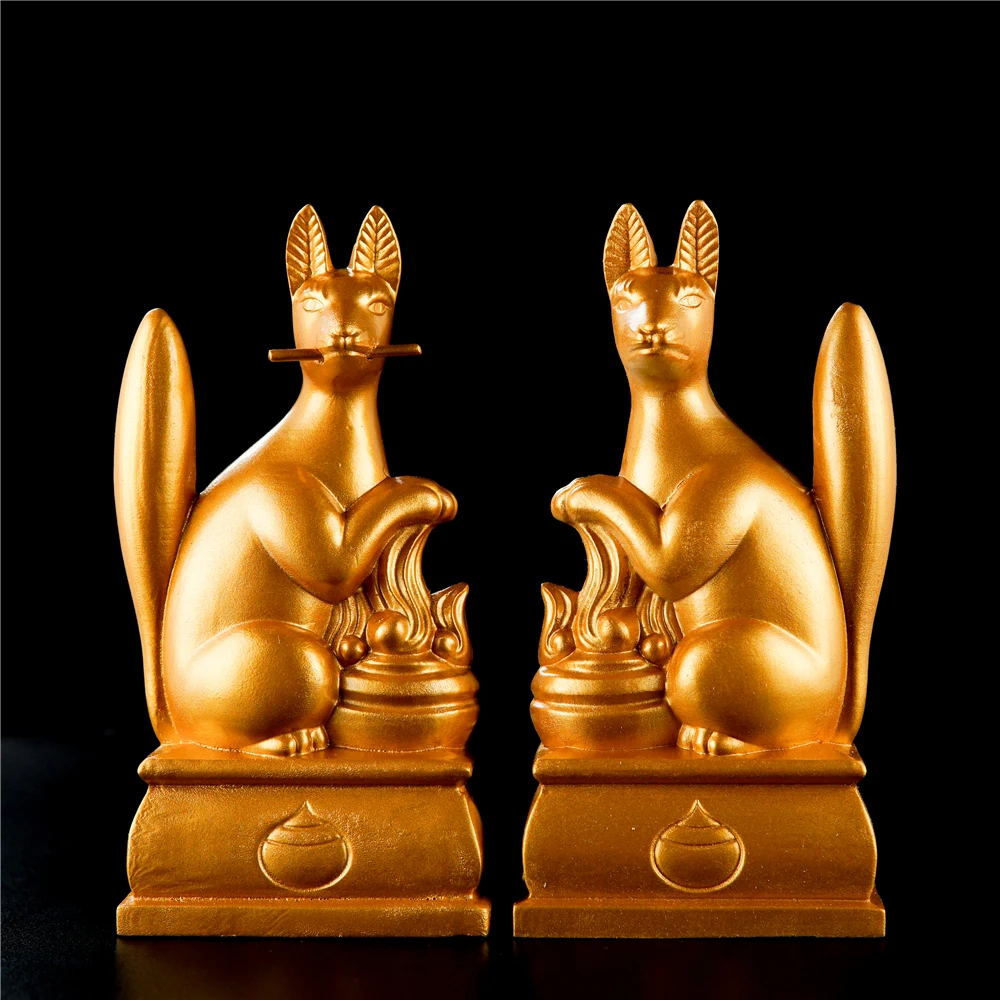

QH049 - 14X7X4.5 CM Carved & Painted Camphor Wood kami God of Fox Lucky Wealthy