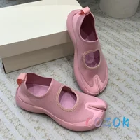 Fashion Pink Knitted Mesh Split Toe Flat Casual Shoes Summer Women Front Tripper Mary Jane Sweet Girl Outdoor Sneakers 2