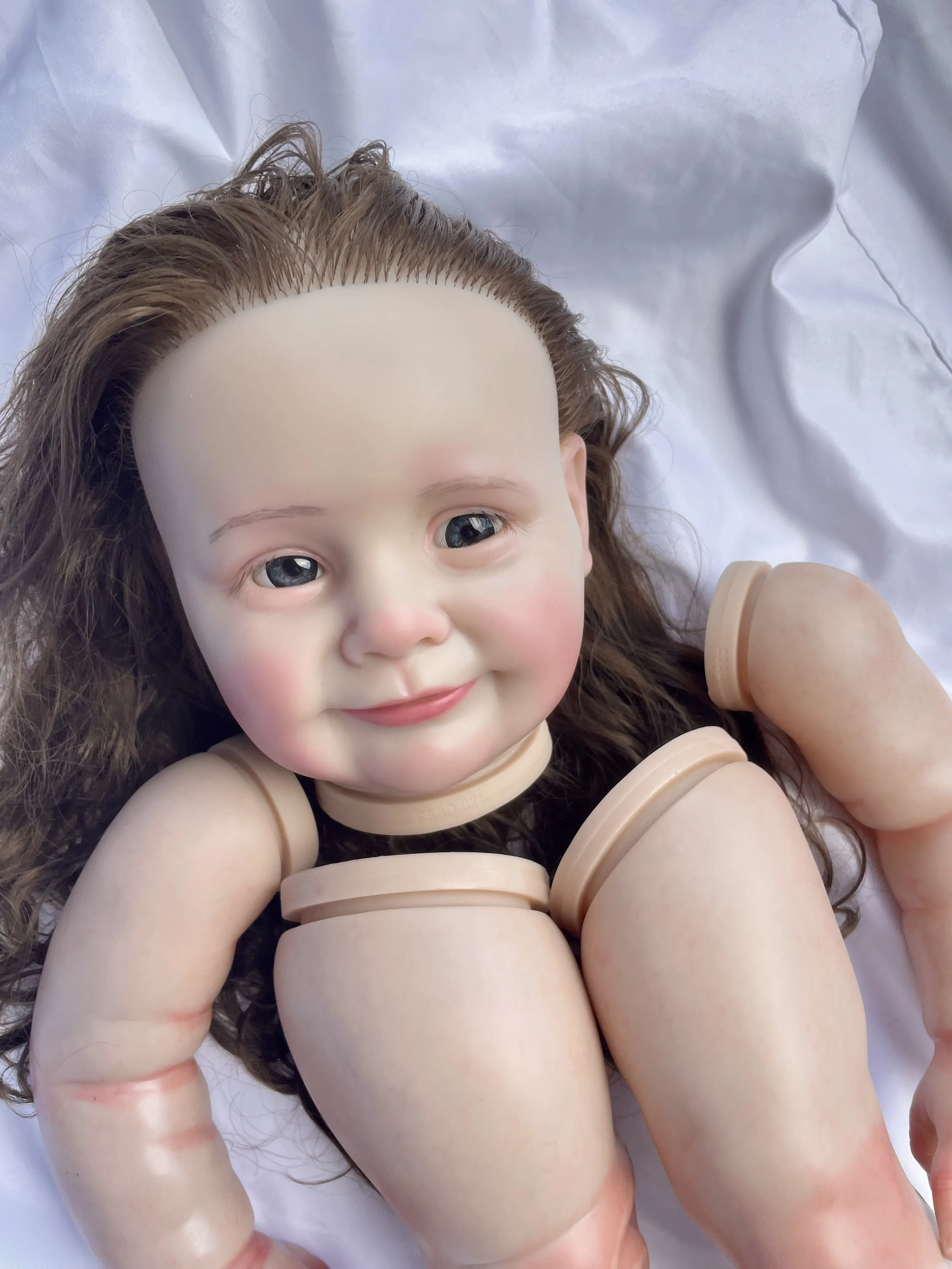 Fbbd 26inch Already Painted Kit Reborn Baby Doll Zoe With Handrooted Hair With Veins
