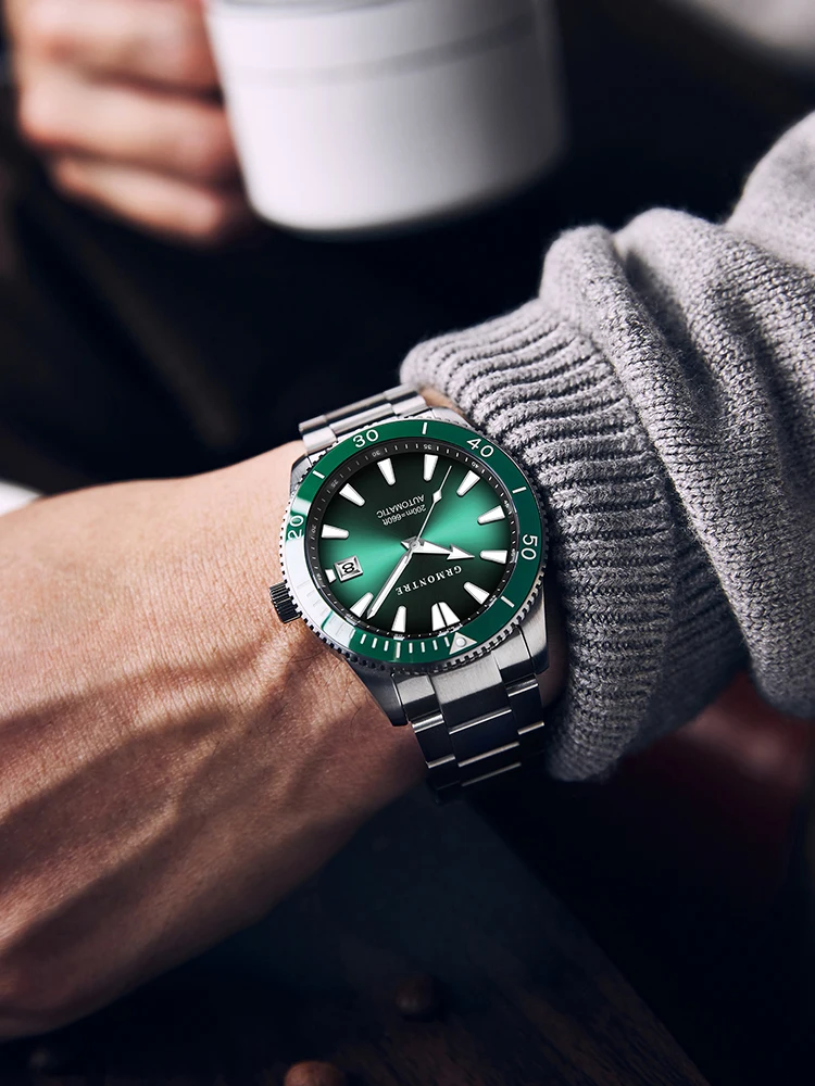 Diving Men Watch Black Dial Automatic Mechanical Watch Vintage Date Window 40mm mechanical watch,diver watch