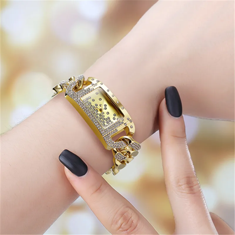 Genuine Big Brand Lady Bracelets Watches Women Girls Alloy Band Luxury Diamond Golden Quartz Watch Relogios Feminino Fashions