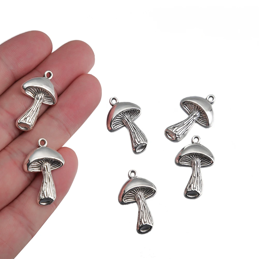 

10 цинковых сплавов Античные серебряные грибы Очарование ретро очарование Очарование Diy Ожерелье браслет ключ пряжка ювелирные изделия